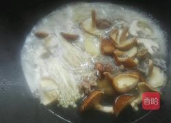 双菇滚鸭汤的做法图解6