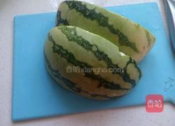 凉拌西瓜皮的做法图解1