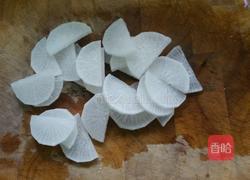 白萝卜烩虾仁的做法图解2