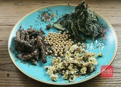 夏枯草菊花桑叶茶的做法图解1