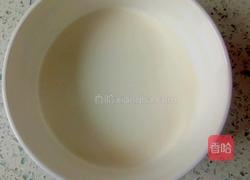 香蕉奶昔冰棒的做法图解2