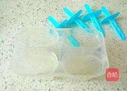 香蕉奶昔冰棒的做法图解8