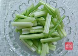 西芹炒山药的做法图解3