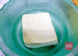 鸡扒豆腐的做法图解1
