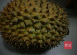 榴莲壳炖土鸡的做法图解1