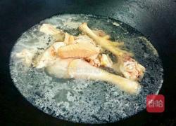 淮山鸡汤的做法图解3