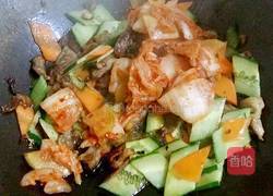 辣白菜炒肉的做法图解7