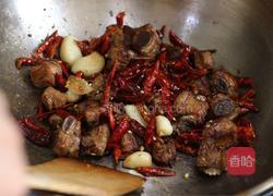 辣子排骨的做法图解8