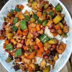 宫爆鸡丁的做法[图]