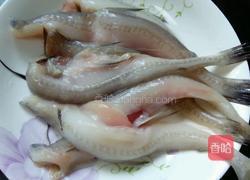 椒盐龙头鱼的做法图解1
