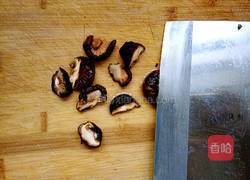 香菇山药瘦肉面片汤的做法图解7