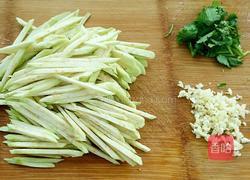 茄丝打卤面的做法图解1