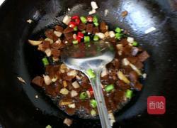 玫瑰大头菜炒辣椒的做法图解9