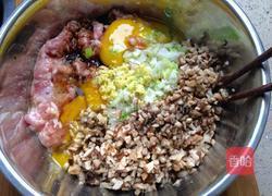 大葱香菇猪肉饺子的做法图解5