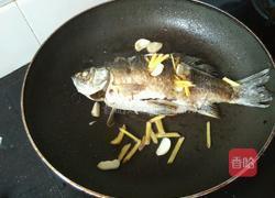 鲫鱼娃娃菜的做法图解8