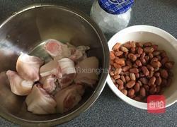 花生猪手煲的做法图解2