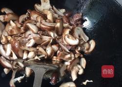 小炒鲜香菇的做法图解5