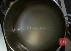 薄荷枸杞雪梨粥的做法图解3