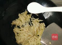 鸡蛋炒金针菇的做法图解5