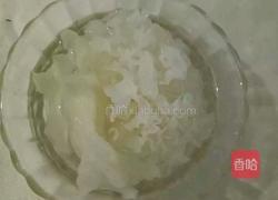 银耳莲子绿豆汤的做法图解2