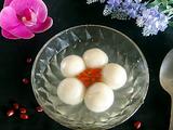 芝麻松仁汤圆