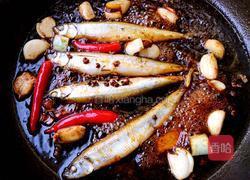 蒜香多春鱼的做法图解5