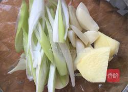 藕炒肉片的做法图解2