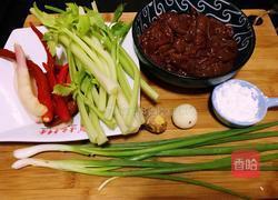 酸辣炒猪肝的做法图解1