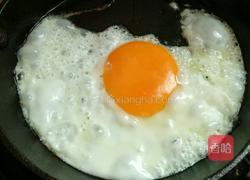 鸡蛋肉丁贝壳粉的做法图解5