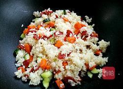 广式香肠炒饭的做法图解8