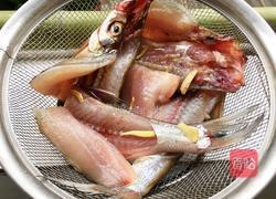 5分钟饼铛烤鱼的做法图解1