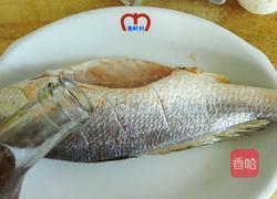 家常炖海鱼的做法图解2