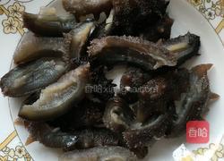 蒜烧海参的做法图解2