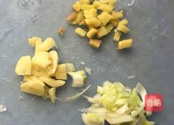 蒜烧海参的做法图解4