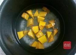 南瓜玉米粥的做法图解5