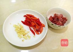 家常丝瓜炒肉的做法图解2