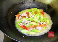 家常丝瓜炒肉的做法图解10