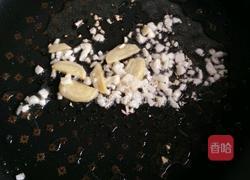 土豆片烧肉的做法图解3