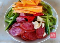 麻辣香肠的做法图解1