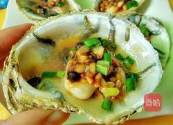 蒜蓉蒸青蚝的做法图解8