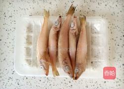 香酥沙尖鱼的做法图解3