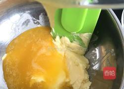 面包月饼超搭的奶香椰蓉馅的做法图解4