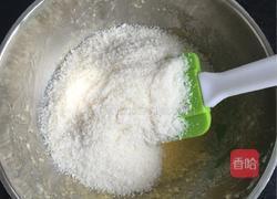 面包月饼超搭的奶香椰蓉馅的做法图解5