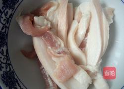 金针菇五花肉卷的做法图解1