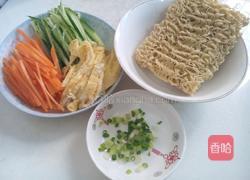 家常凉拌面的做法图解2