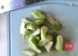 丝瓜白汤的做法图解1