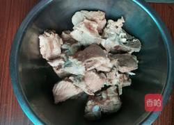 排骨玉米红枣汤的做法图解3