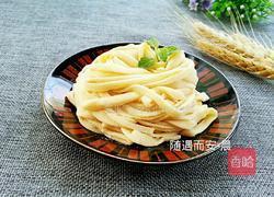 擀面条的做法图解12