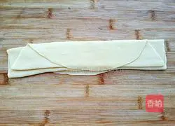 Illustration of how to roll noodles 9