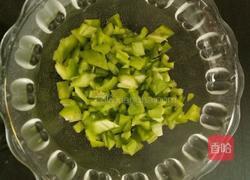 辣子炒鸡蛋的做法图解1